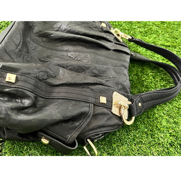 Junior Drake Black Leather Purse with Gold Tone Hardware - Picture 11 of 14